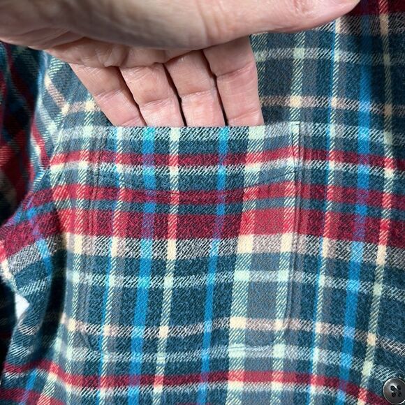 WOOLRICH Women’s Flannel Check Button Down Shirt Red/Blue/White Size Medium - Picture 6 of 12